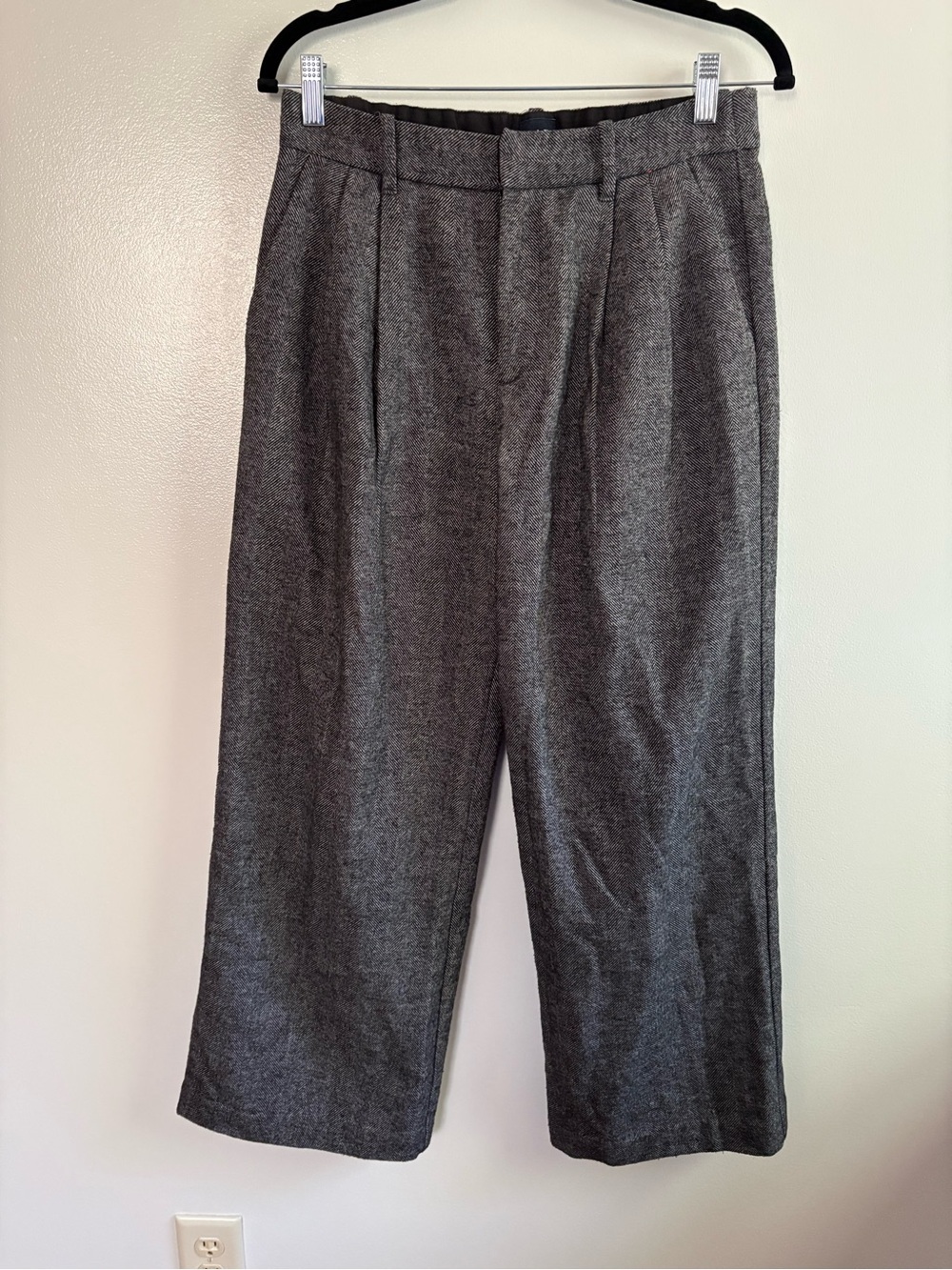 Gap 365 High Rise Pleated Trousers Grey Herringbone Wool Blend Pants Size 6P